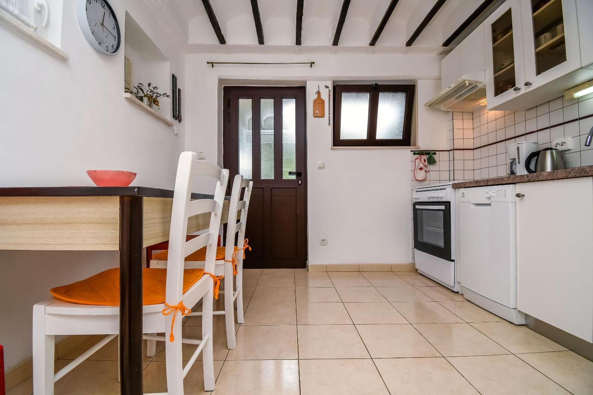 Apartment Ribica สลาทิเน ภายนอก รูปภาพ