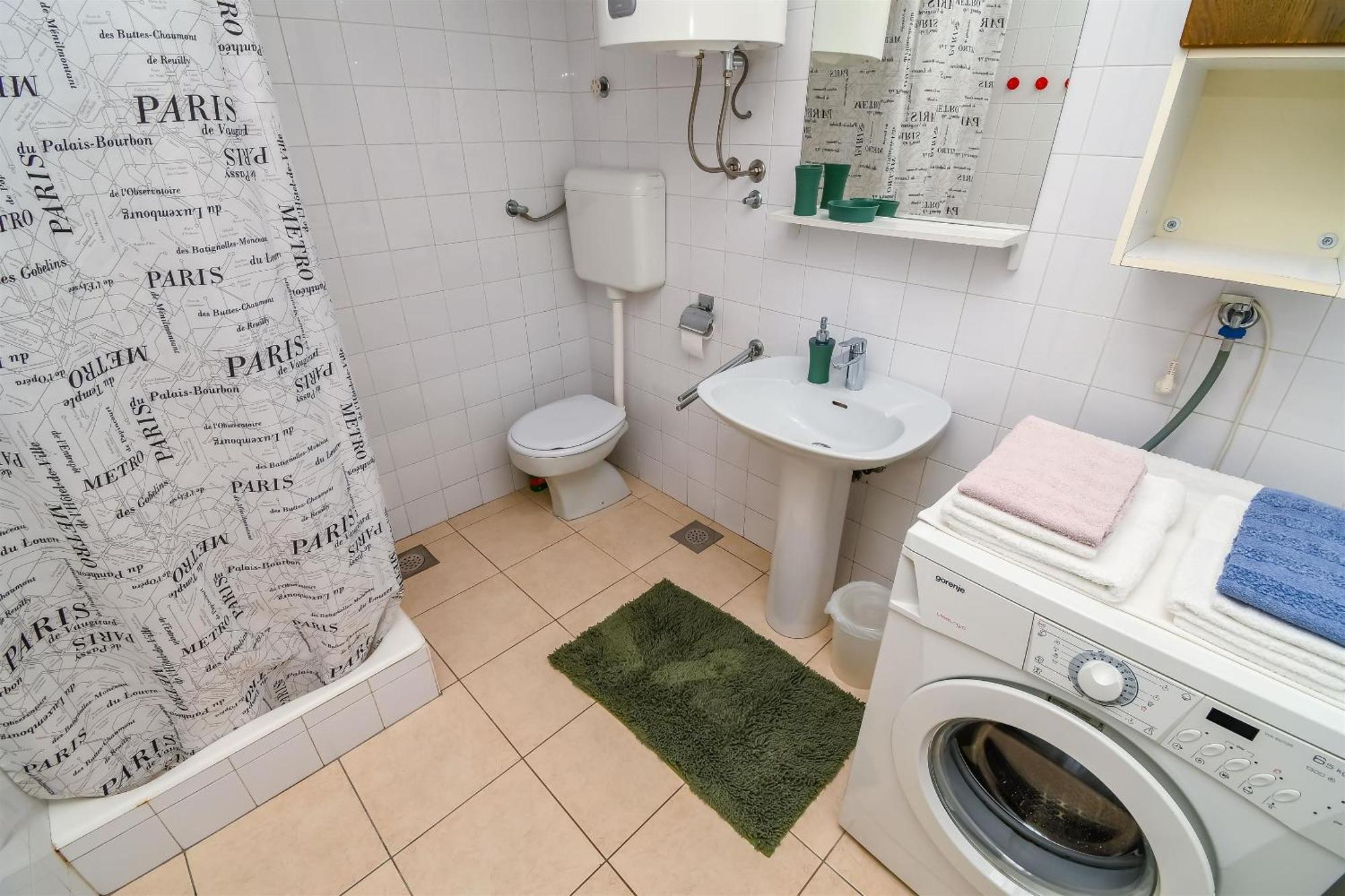 Apartment Ribica สลาทิเน ภายนอก รูปภาพ